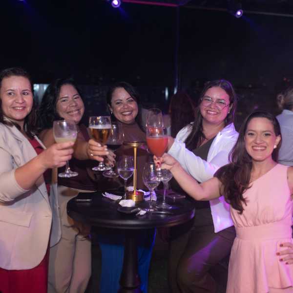 Celebração entre enfermeiras na edição anterior